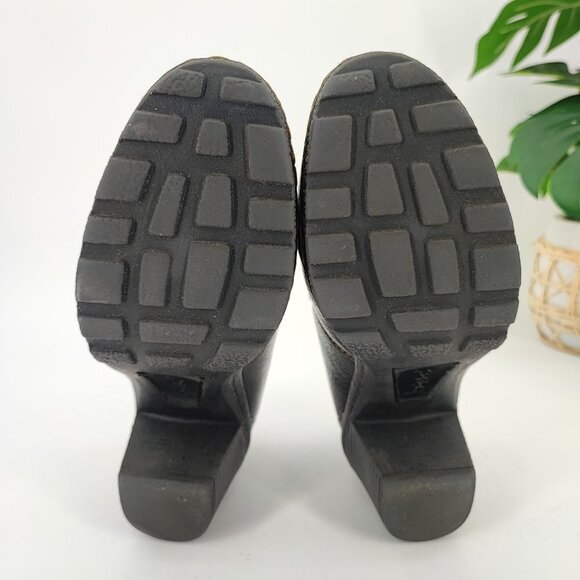 Boc Born Women's Black Leather Slip on Booties Shoes Size 6 - Picture 8 of 9